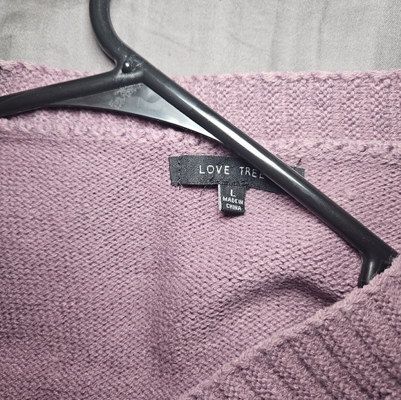 Love tree sweater - Picture 3 of 3